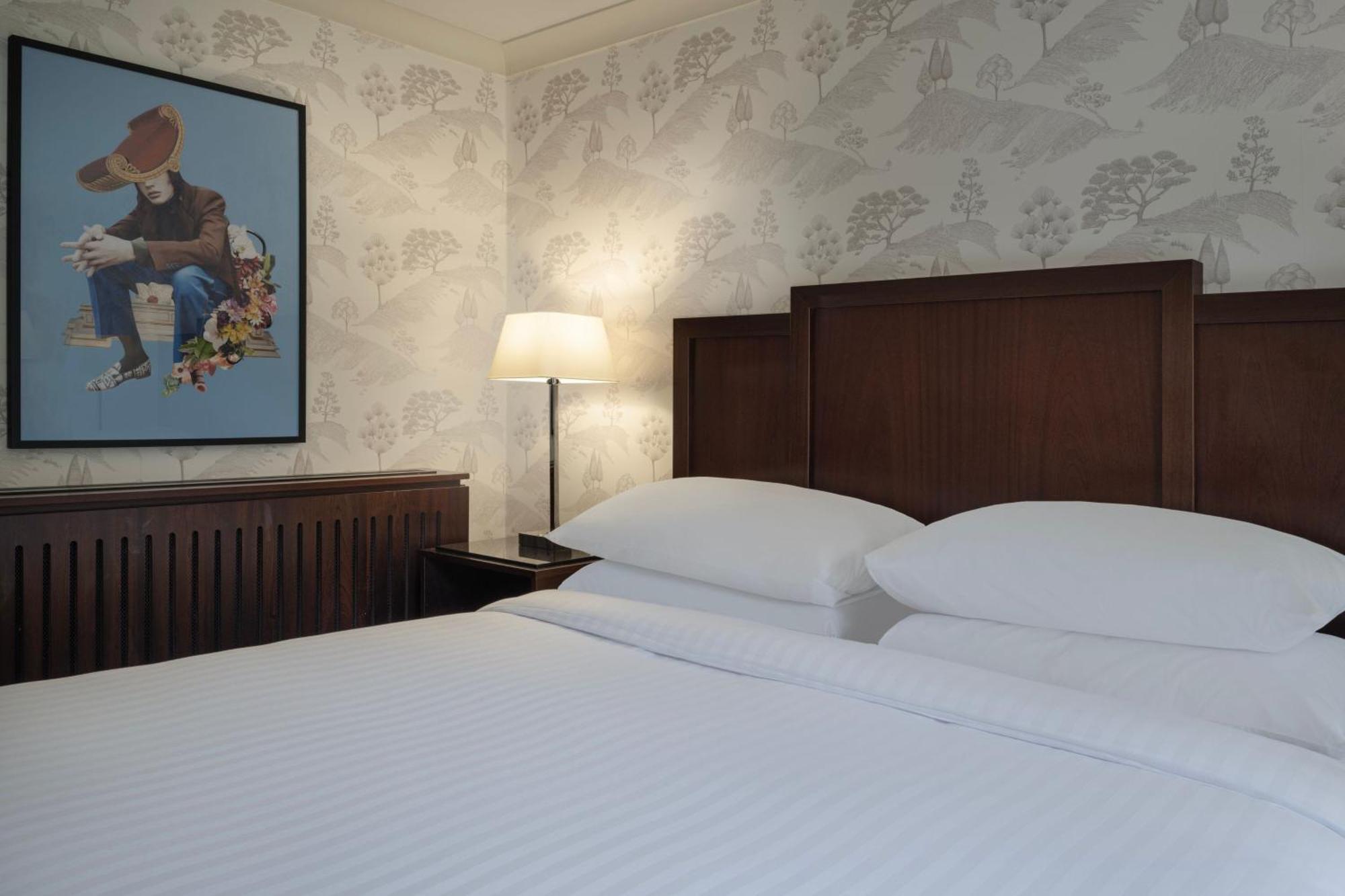 Delta Hotels By Marriott Worsley Park Country Club Exterior foto