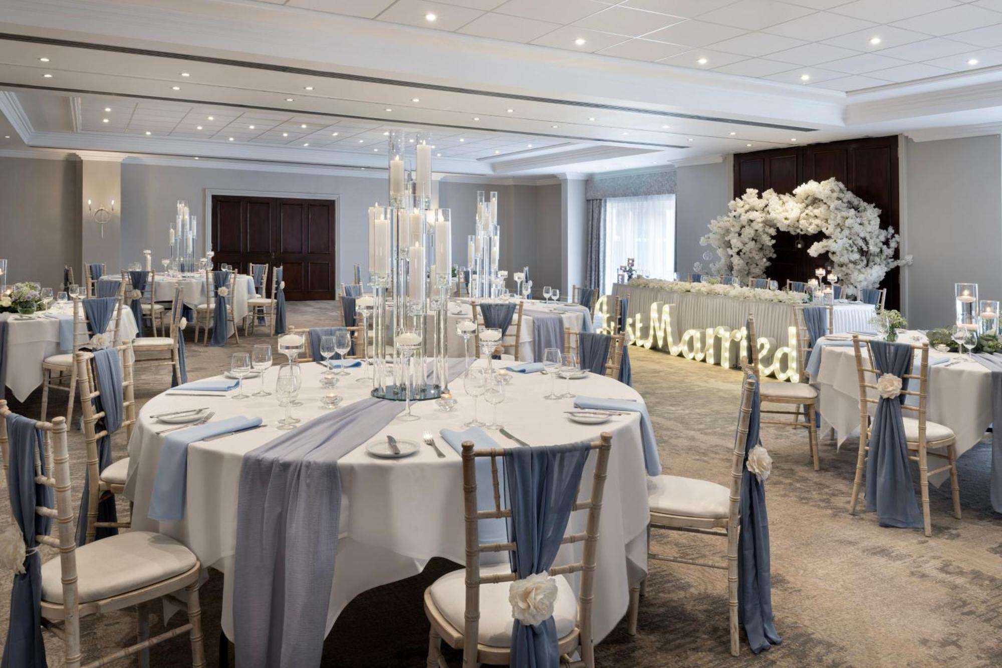Delta Hotels By Marriott Worsley Park Country Club Exterior foto