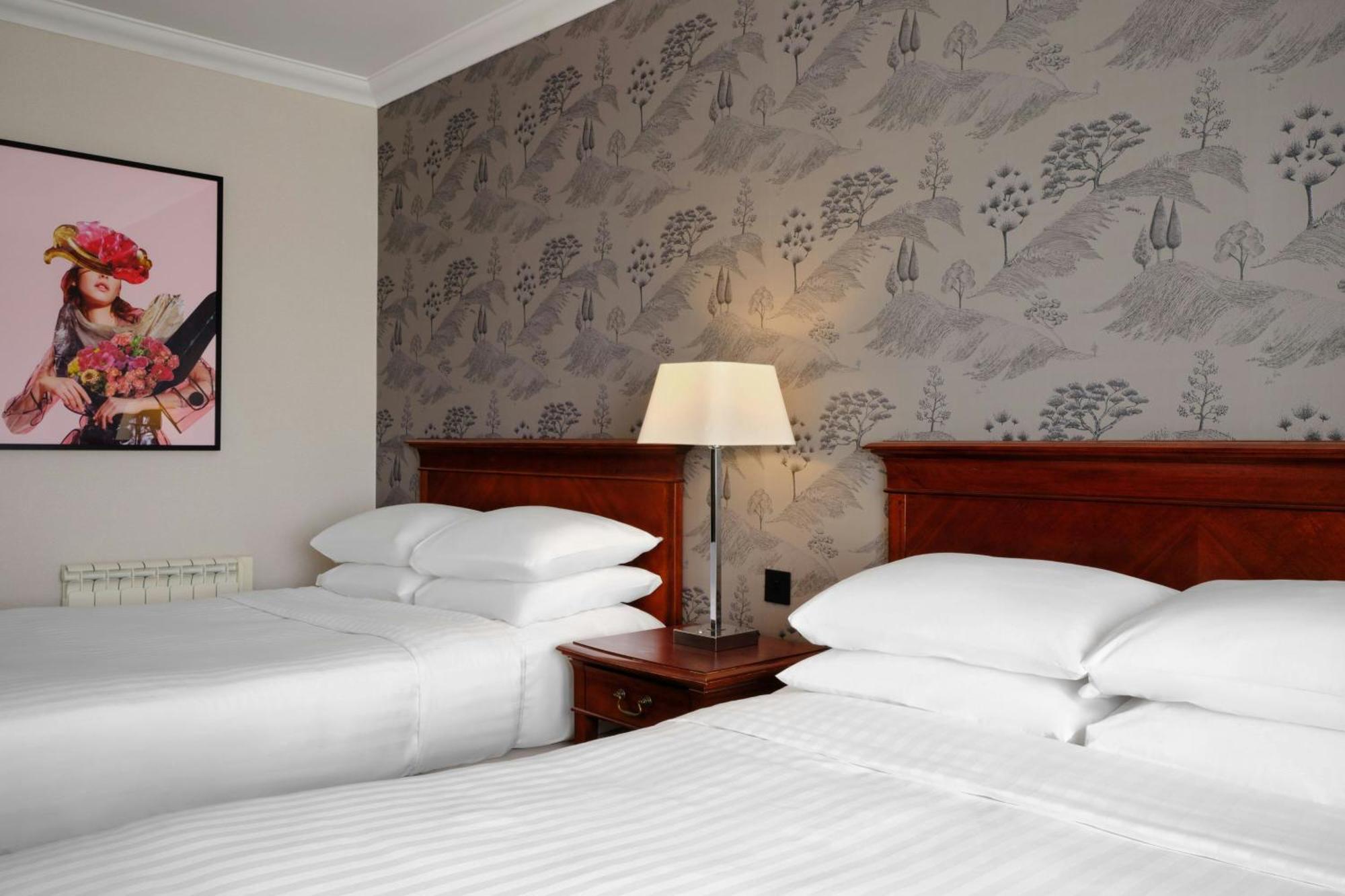 Delta Hotels By Marriott Worsley Park Country Club Exterior foto